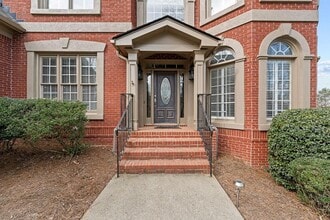 1037 Windermere Crossing in Cumming, GA - Building Photo - Building Photo