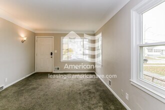 1807 Giant St in Toledo, OH - Foto de edificio - Building Photo