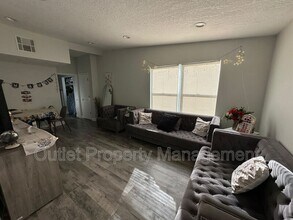 129 E Concord St in Orlando, FL - Building Photo - Building Photo