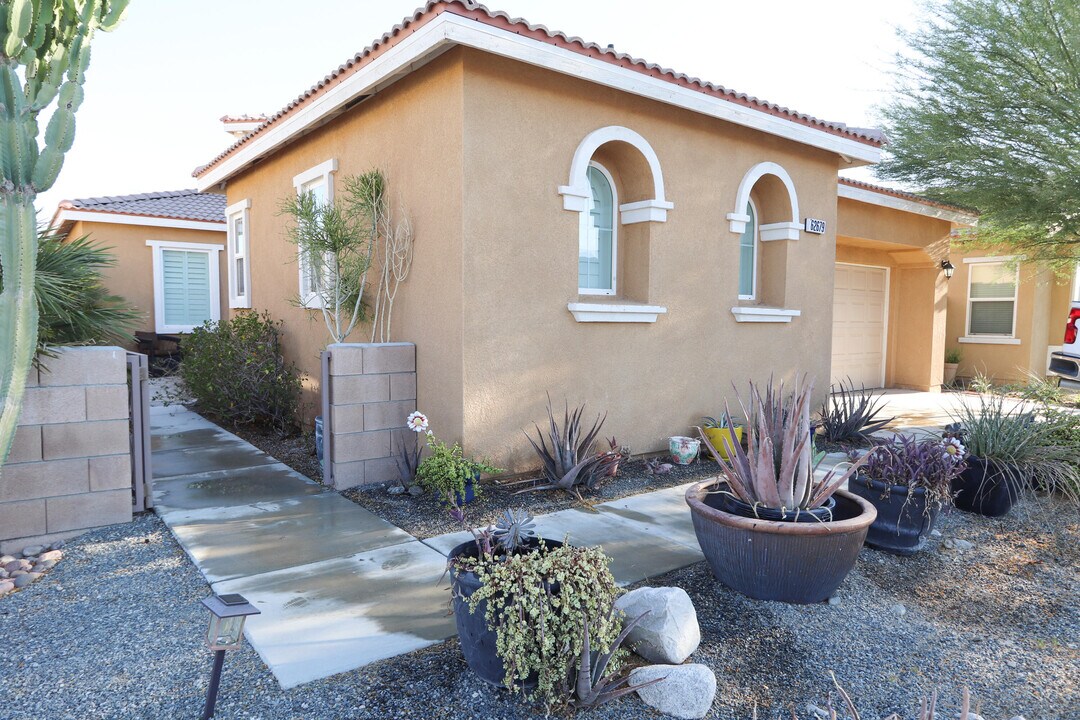 62679 S Starcross Dr in Desert Hot Springs, CA - Building Photo