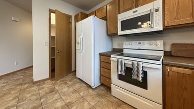 1214 N 16th Ave in Wausau, WI - Building Photo - Building Photo