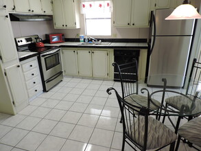 4669 SE Tallowood Terrace in Stuart, FL - Building Photo - Building Photo