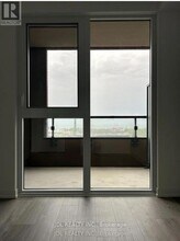 285 Dufferin St in Toronto, ON - Building Photo - Building Photo