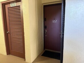 7340 NW 1st St, Unit 102 in Plantation, FL - Building Photo - Building Photo