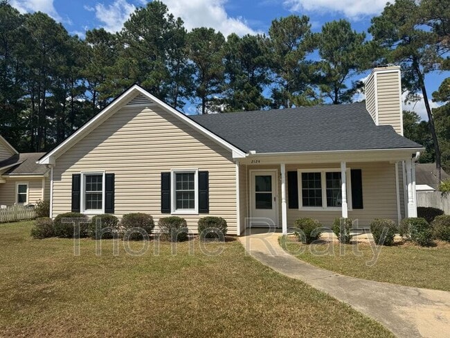 property at 2124 Tanglewood Rd