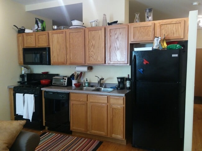 208 W Washington St, Unit 2103 in Chicago, IL - Foto de edificio - Building Photo