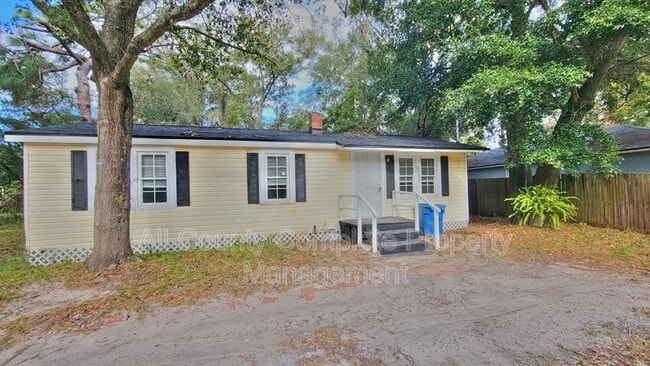 property at 3553 Owen Ave