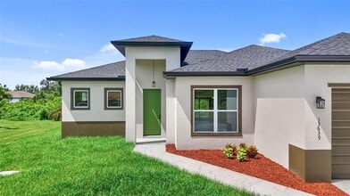 13639 Begonia Cir in Port Charlotte, FL - Building Photo - Building Photo