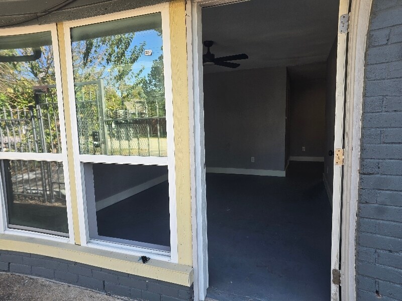 3802 Dabney St in Houston, TX - Building Photo