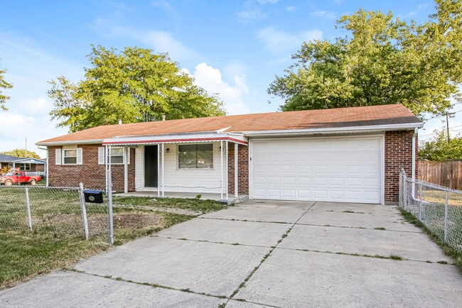 property at 5041 Mt Royal Ave