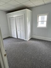 38 6th St, Unit 1 in Bangor, ME - Building Photo - Building Photo