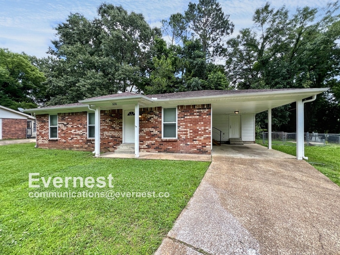 5696 Laurie Dr in Horn Lake, MS - Building Photo