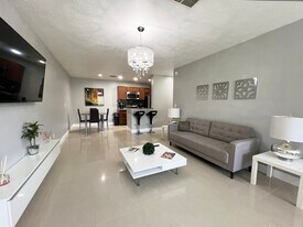 4324 S Kirkman Rd in Orlando, FL - Building Photo