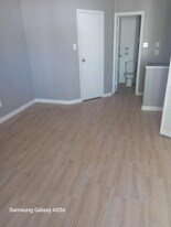 10110 Forum Park Dr in Houston, TX - Building Photo