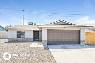 7007 W Pasadena Ave in Glendale, AZ - Building Photo