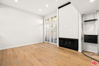 4771 La Villa Marina in Marina Del Rey, CA - Building Photo - Building Photo