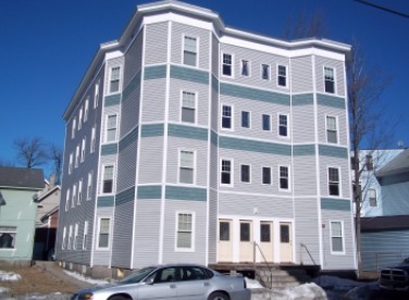 136 Orange St in Manchester, NH - Building Photo