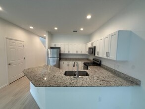 2130 Penny Ln in Kissimmee, FL - Building Photo - Building Photo