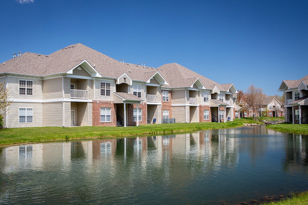 The Fields of New Durham Apartment Homes in Westville, IN - Foto de edificio