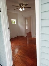 2924 Avenue P 1/2 in Galveston, TX - Building Photo - Building Photo