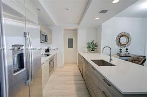 121 NE 34th St, Unit # 1507 in Miami, FL - Building Photo - Building Photo