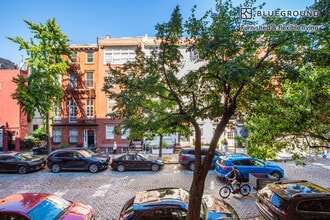 290 W 12th St in New York, NY - Building Photo - Building Photo