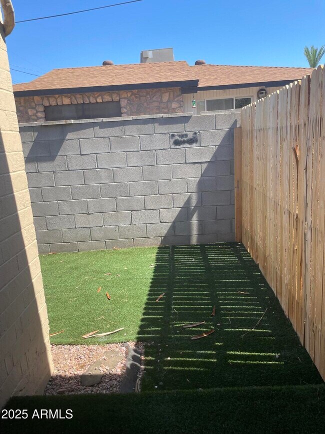 property at 9035 N 9th St