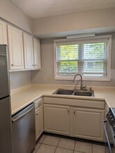 4178 Spirea Dr in Wilmington, NC - Building Photo - Building Photo