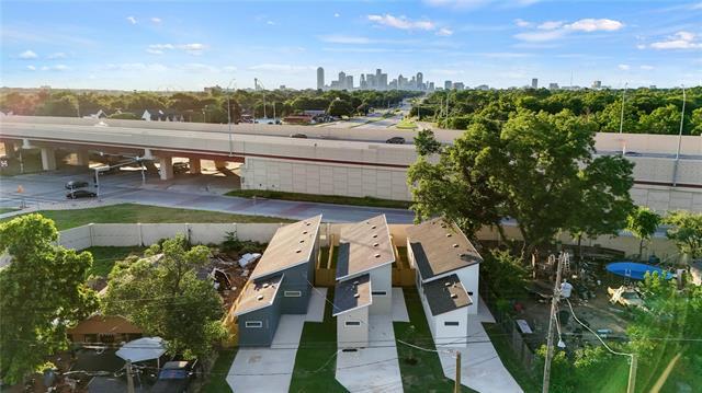 2221 Hooper St in Dallas, TX - Building Photo - Building Photo