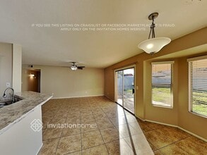 7041 W Krall St in Glendale, AZ - Foto de edificio - Building Photo