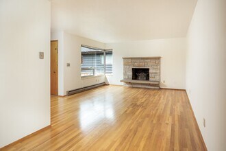 938 NW 57th St in Seattle, WA - Building Photo - Building Photo
