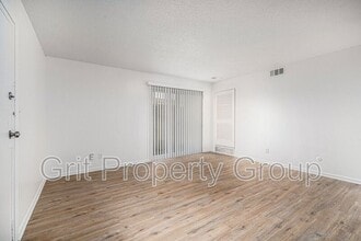 4903 Walnut St in Kansas City, MO - Building Photo - Building Photo