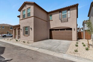 9918 E Texas Ave in Mesa, AZ - Building Photo