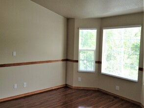 929 Canfield Dr in Ogden, UT - Building Photo - Building Photo