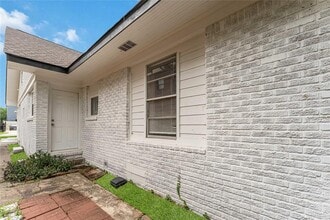 2414 Isabella St in Houston, TX - Building Photo - Building Photo