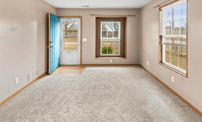2330 Avenue J in Council Bluffs, IA - Foto de edificio - Building Photo