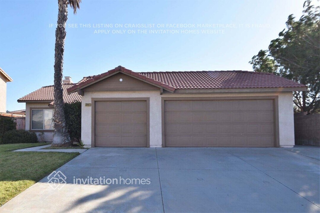 3347 N Carnation Dr in Rialto, CA - Building Photo
