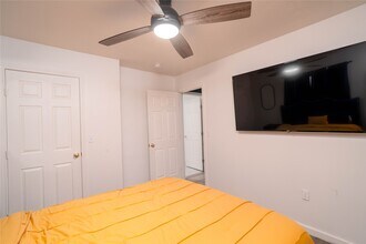 4612 Hershe St in Houston, TX - Building Photo - Building Photo