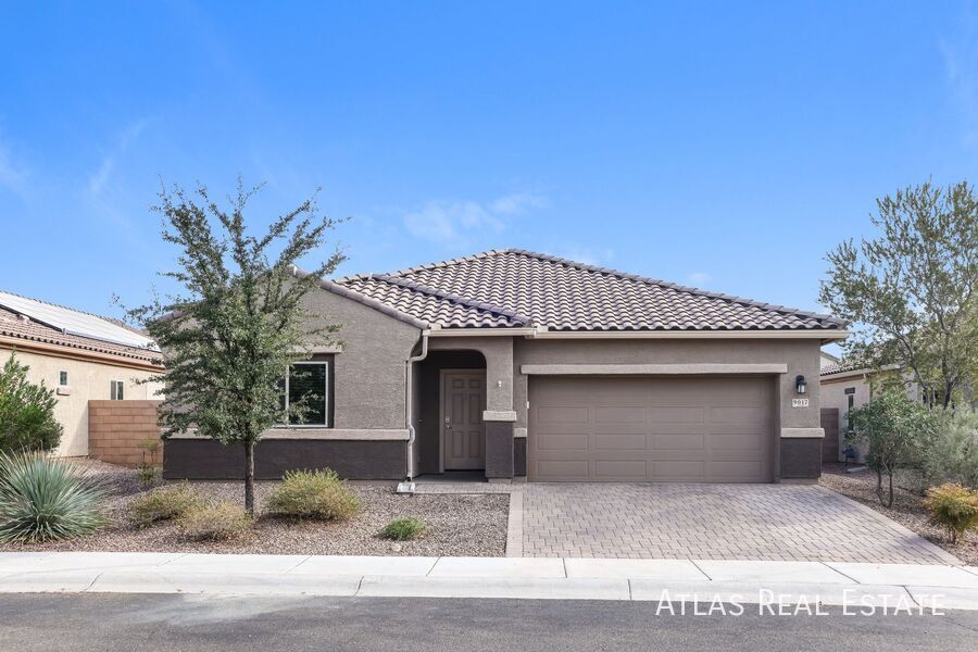 9017 W Rolling Springs Dr in Marana, AZ - Building Photo