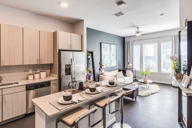 Sanctuary at Centerpointe in Altamonte Springs, FL - Building Photo - Interior Photo