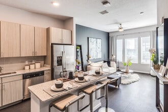 Sanctuary at Centerpointe in Altamonte Springs, FL - Building Photo - Interior Photo