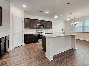 605 W Lionel Rd in Moncks Corner, SC - Building Photo - Building Photo
