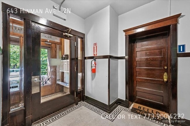 643 Hinman Ave in Evanston, IL - Building Photo - Building Photo