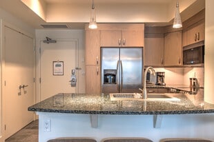 7343-7343 Okanagan Landing Rd in Vernon, BC - Building Photo