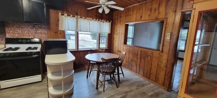 2815 N Shore Dr in Delavan, WI - Building Photo - Building Photo