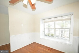 10249 Quiet Pond Terrace in Burke, VA - Building Photo - Building Photo