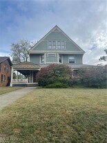 755 Broadway Ave in Bedford, OH - Building Photo