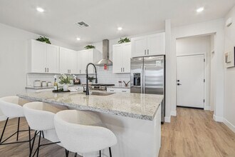 BB Living Burden Orchards in Mesa, AZ - Building Photo - Building Photo