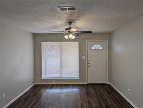 3732 Falcon Dr in Forest Hill, TX - Building Photo - Building Photo