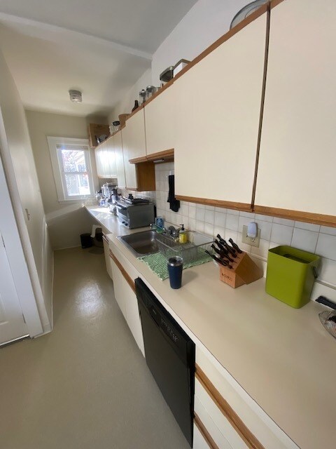 60 Boyd St, Unit 2 in Newton, MA - Building Photo - Building Photo